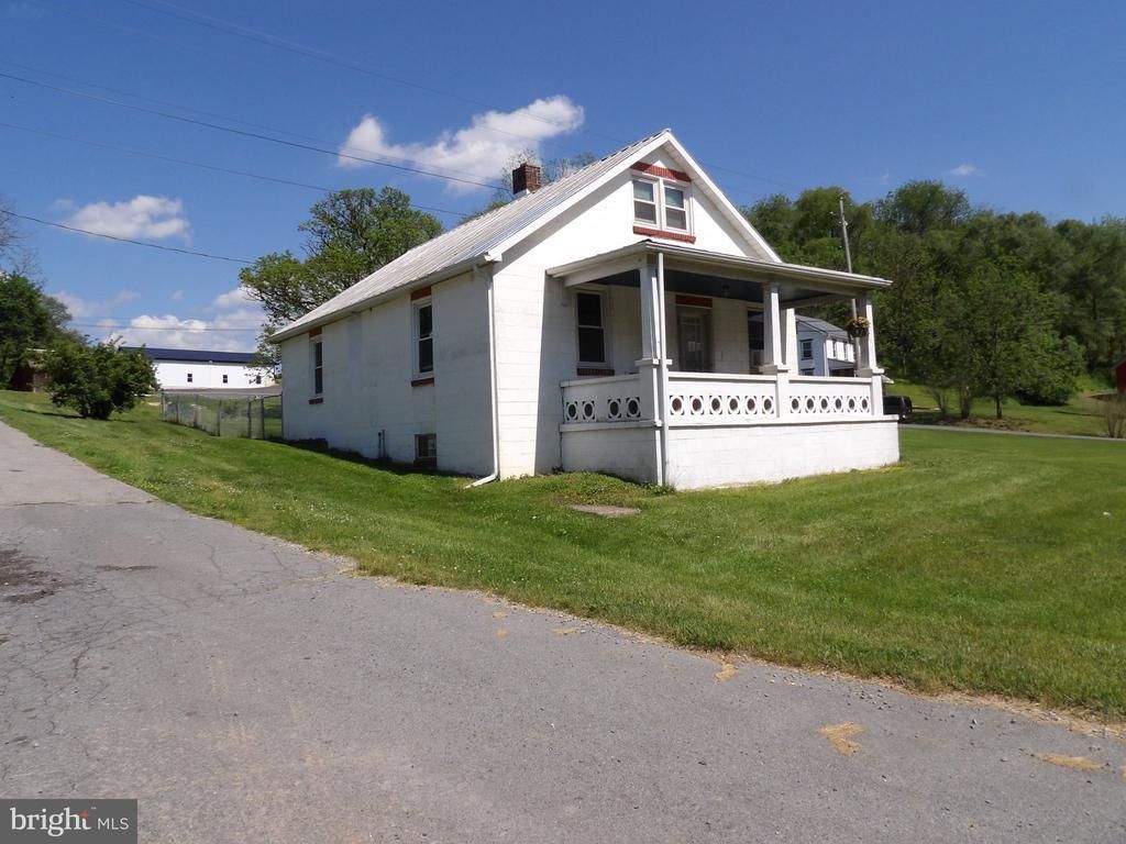4703 ORPHANAGE ROAD , WAYNESBORO, PA 17268