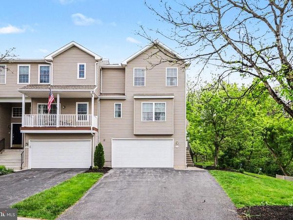 108 WOODSIDE COURT, ANNVILLE, PA 17003