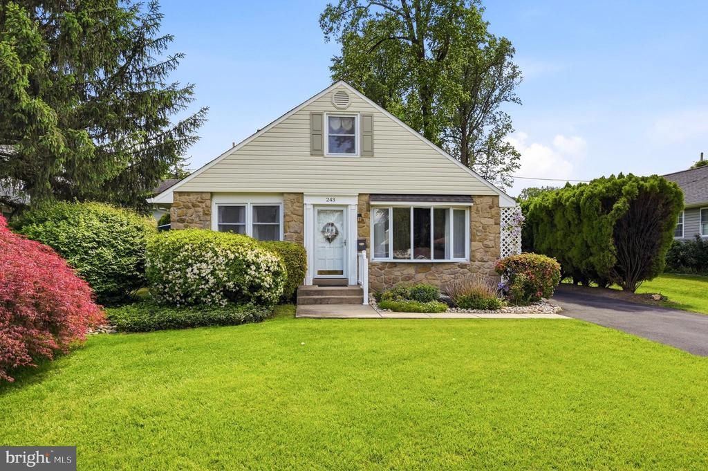 243 BUCKBOARD ROAD , WILLOW GROVE, PA 19090