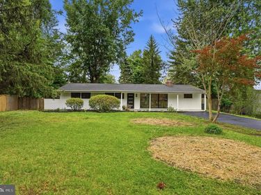 6326 FARMAR LANE, FLOURTOWN, PA 19031