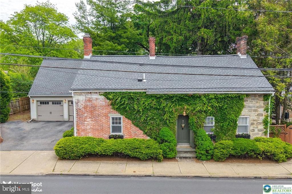 2014 LINDEN STREET , BETHLEHEM, PA 18017