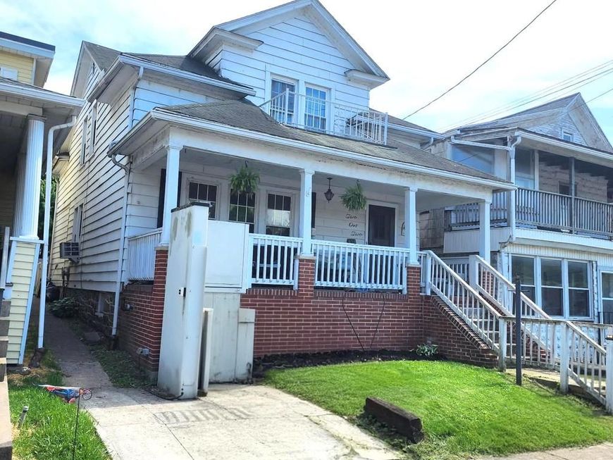 212 E Sunbury Street, Millerstown, PA 17062 Main Photo