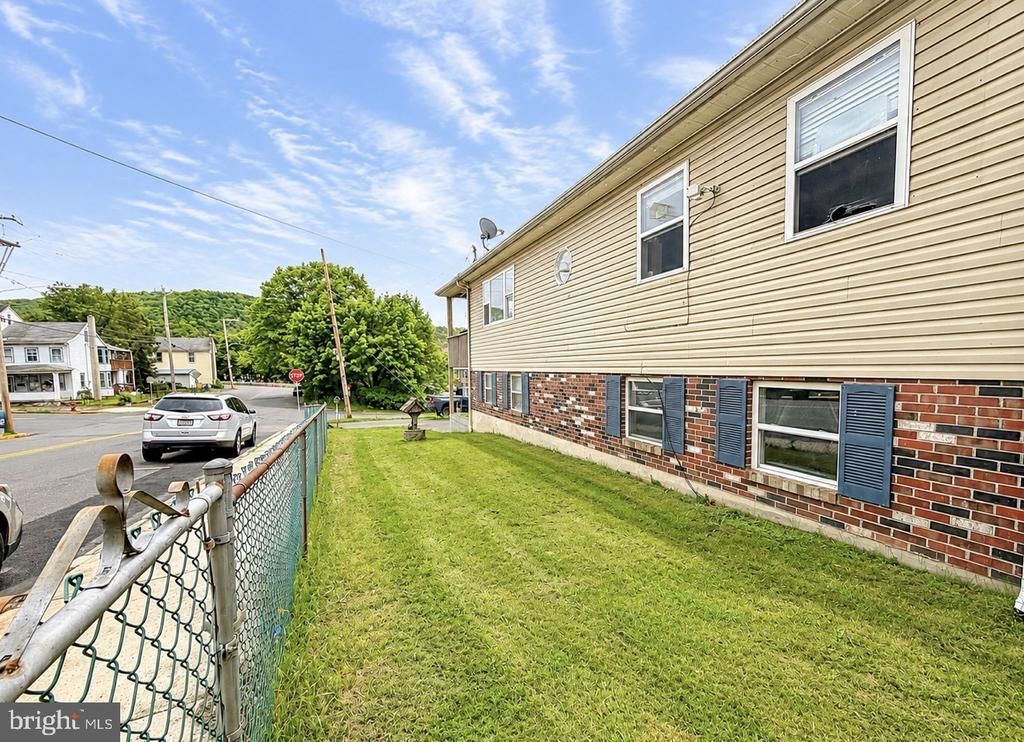 414 E SAINT JOHN , SCHUYLKILL HAVEN, PA 17972