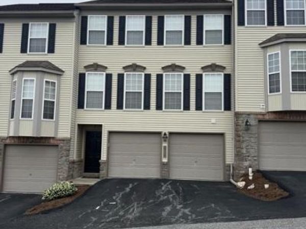 2716 EQUESTRIAN, YORK, PA 17402