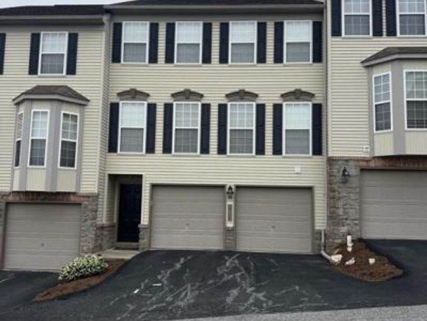 2716 Equestrian, York, PA 17402 Main Photo
