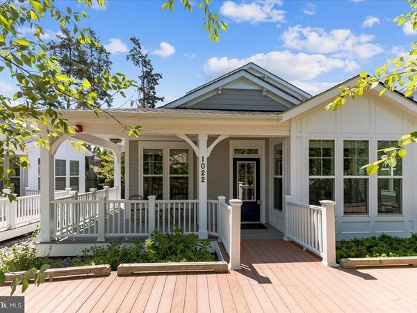 1022 RAILROAD AVENUE, Unit 4, FALLS CHURCH, VA 22046
