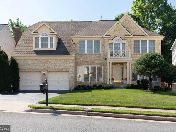 13515 LAMIUM LANE, CENTREVILLE, VA 20120