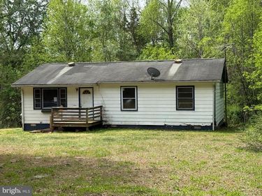 3154 FLAT RUN ROAD , LOCUST GROVE, VA 22508