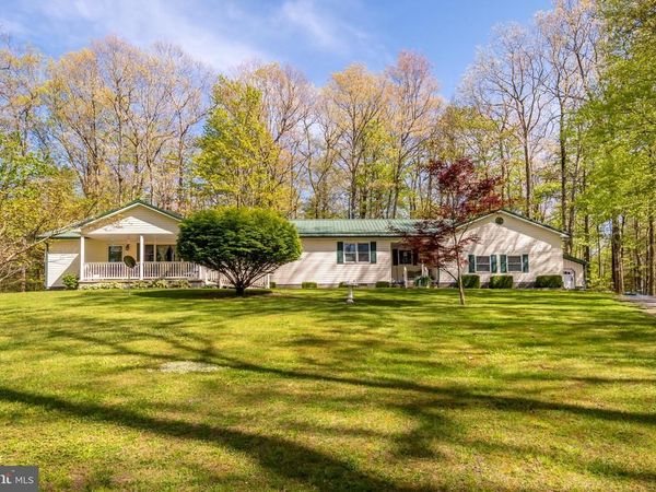100 W YOUGHIOGHENY DRIVE, AURORA, WV 26705