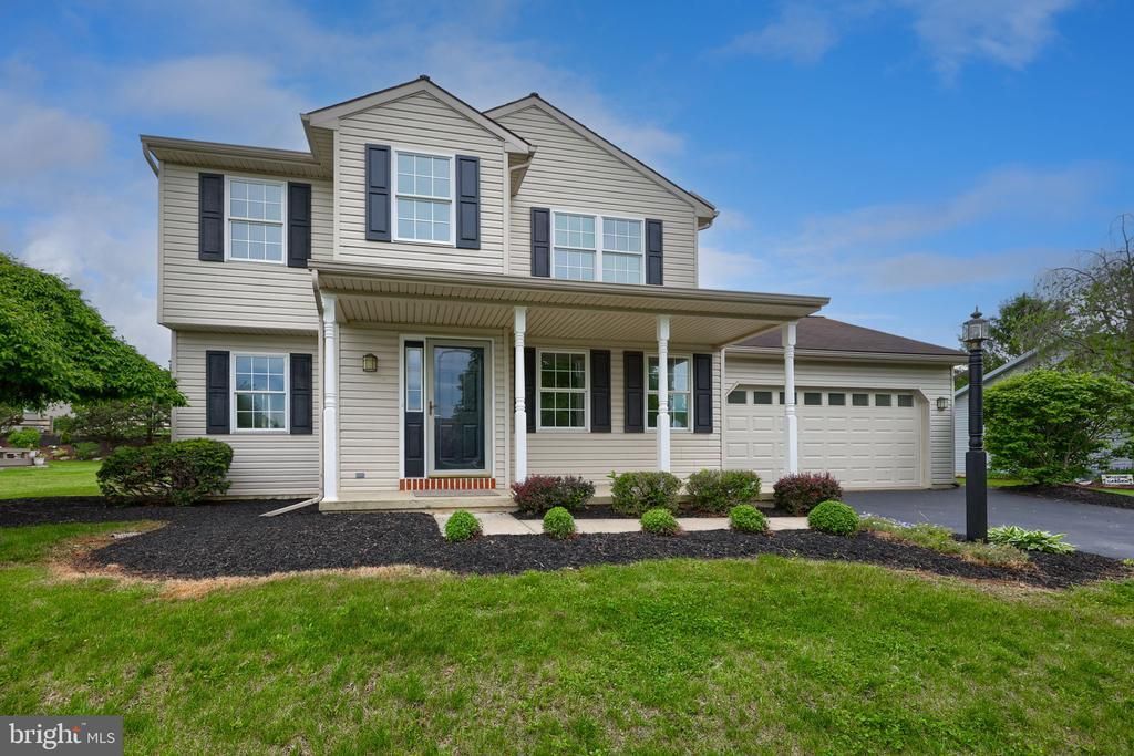 18 ROSEMONT DRIVE , DENVER, PA 17517