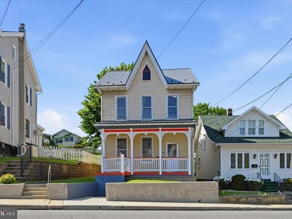 423 W MARKET STREET, ORWIGSBURG, PA 17961