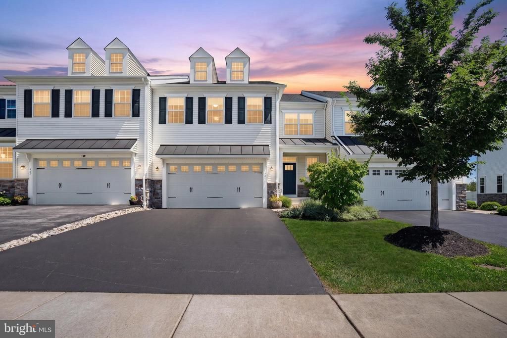 421 LEE PLACE, EXTON, PA 19341