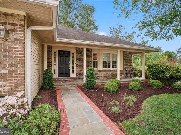 10033 GLENCROFT COURT, VIENNA, VA 22181