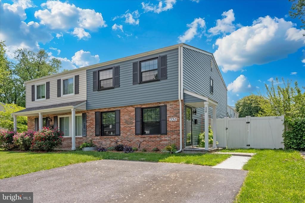 330 HEATHER RIDGE DRIVE , FREDERICK, MD 21702
