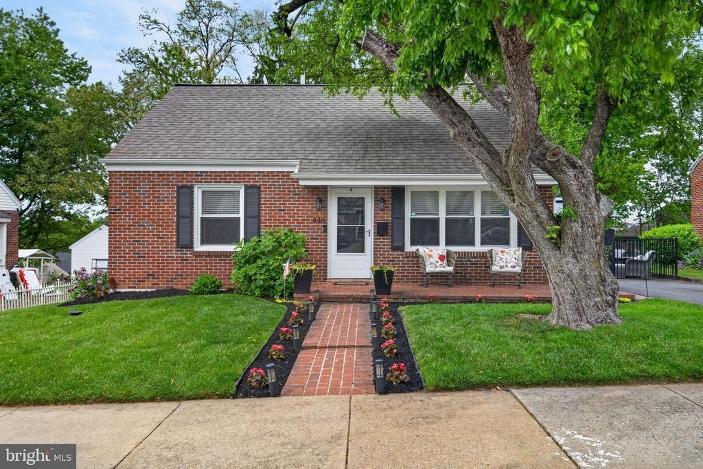 446 LINCOLN AVENUE , EPHRATA, PA 17522
