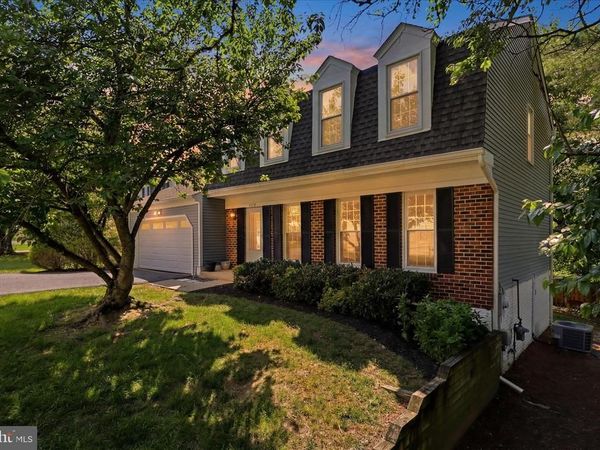 8615 AQUEDUCT ROAD, POTOMAC, MD 20854