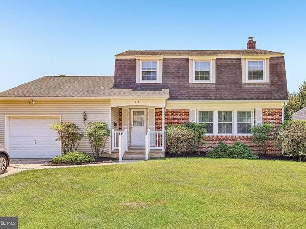 12 KEVIN WAY, MARLTON, NJ 08053