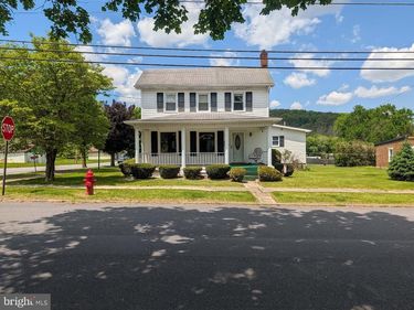 601 16TH ST , SAXTON, PA 16678
