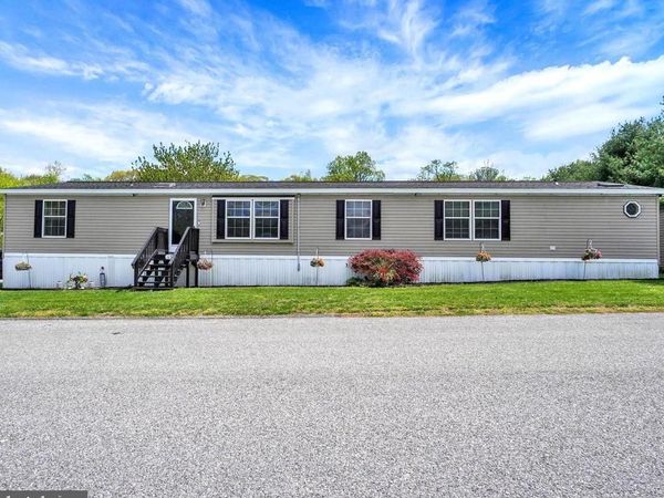 700 CASSELL ROAD , Unit 132, MANCHESTER, PA 17345