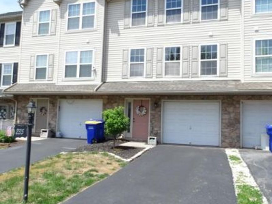 235 Fisher Drive , York, PA 17404 Main Photo