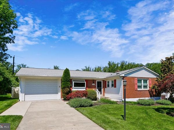 124 W CHESTNUT HILL LANE , REISTERSTOWN, MD 21136