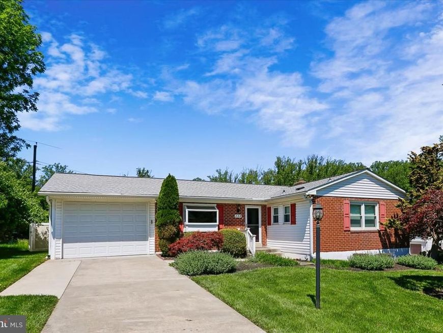 124 W Chestnut Hill Lane , Reisterstown, MD 21136 Main Photo