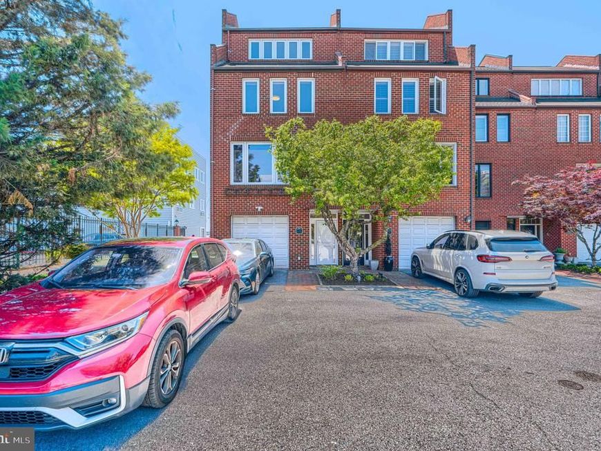 2439 Boston Street , Baltimore, MD 21224 Main Photo