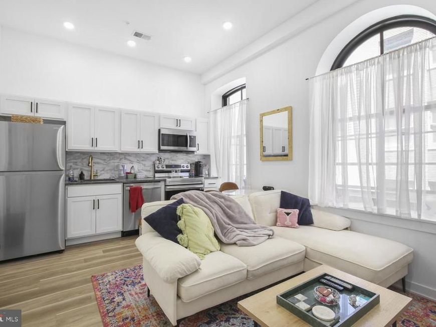 1415 Locust Street, Unit 504, Philadelphia, PA 19102 Main Photo