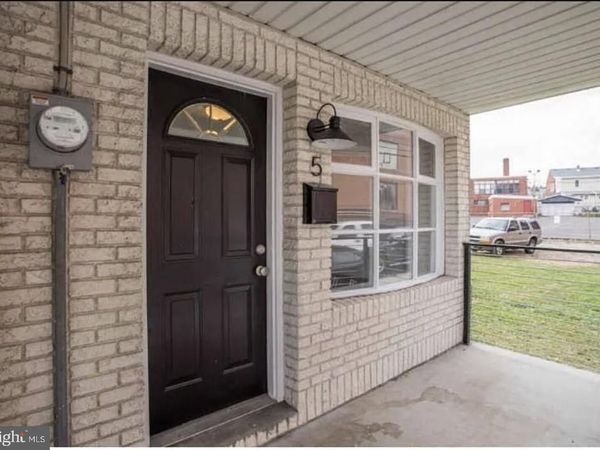 5 COATES STREET , BRIDGEPORT, PA 19405