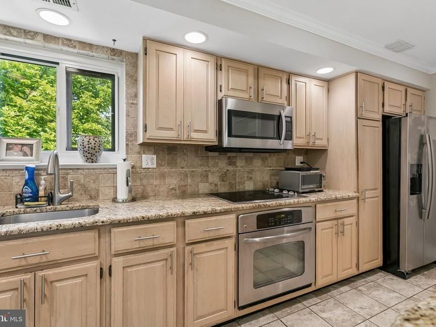 1740 Oakwood Terrace , Unit 14-I, Penn Valley, PA 19072 Main Photo