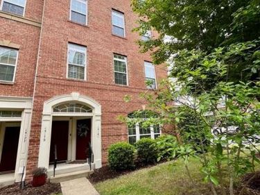 15181 LEICESTERSHIRE STREET, WOODBRIDGE, VA 22191