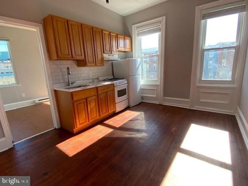 2105 N Howard Street, Unit 2R, Philadelphia, PA 19122 Main Photo