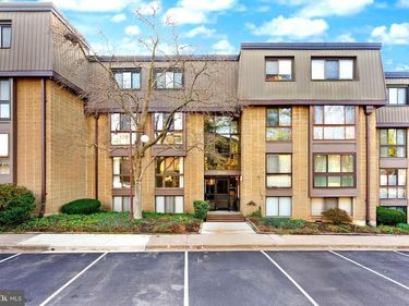5140 MARIS AVENUE , Unit 200, ALEXANDRIA, VA 22304