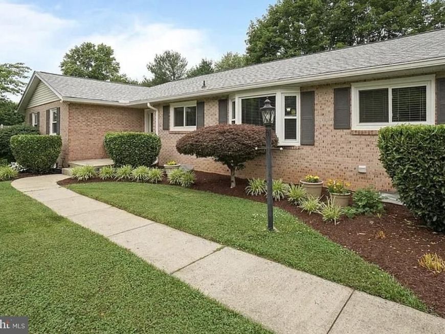8208 Ridgelea Court, Frederick, MD 21702 Main Photo