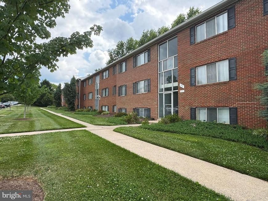 3876 Shadywood Drive, Unit 12, Jefferson, MD 21755 Main Photo
