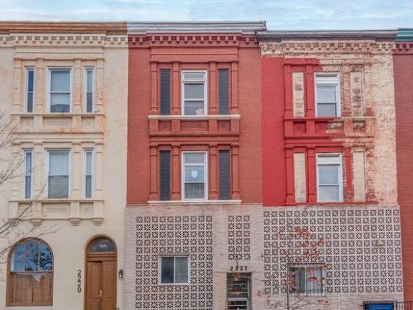 2227 SAINT PAUL STREET , BALTIMORE, MD 21218