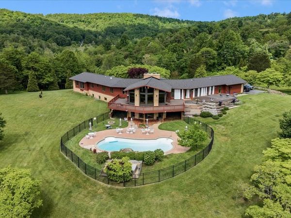 9237 FROSTOWN ROAD , MIDDLETOWN, MD 21769