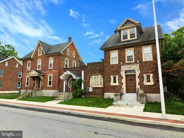 24-30 E MAIN STREET, LANSDALE, PA 19446