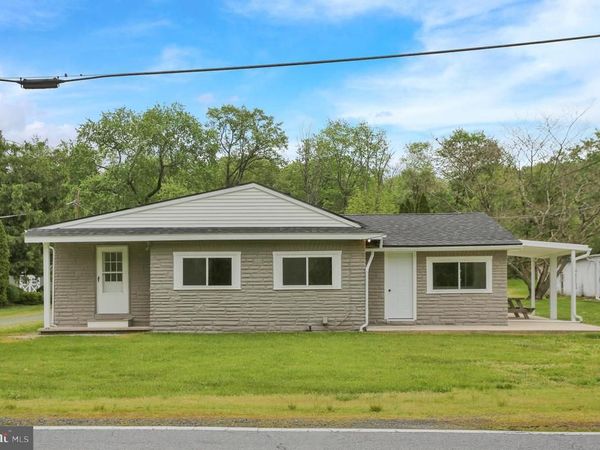 493 MOHRSVILLE ROAD , SHOEMAKERSVILLE, PA 19555