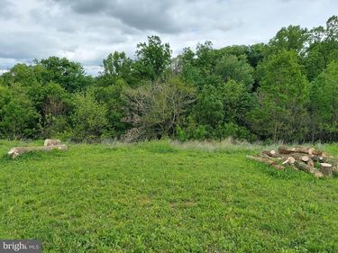 236 SUNSET CIRCLE, RED LION, PA 17356