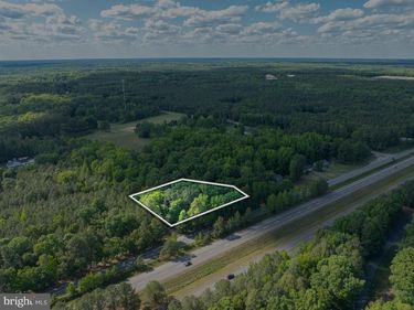 18714 S CRATER ROAD , PETERSBURG, VA 23805
