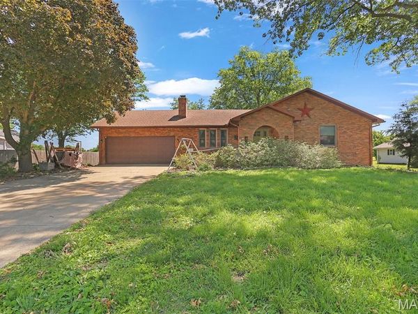 197 Livingston Avenue , Livingston, IL 62058