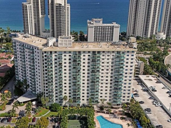 19370 Collins Ave , Unit 626, Sunny Isles Beach, FL 33160