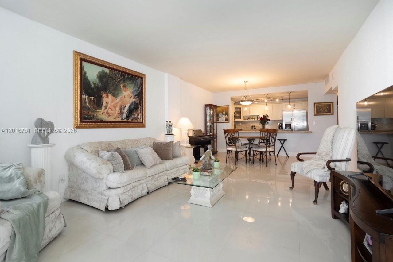 19370 Collins Ave , Unit 626, Sunny Isles Beach, FL 33160 Photo