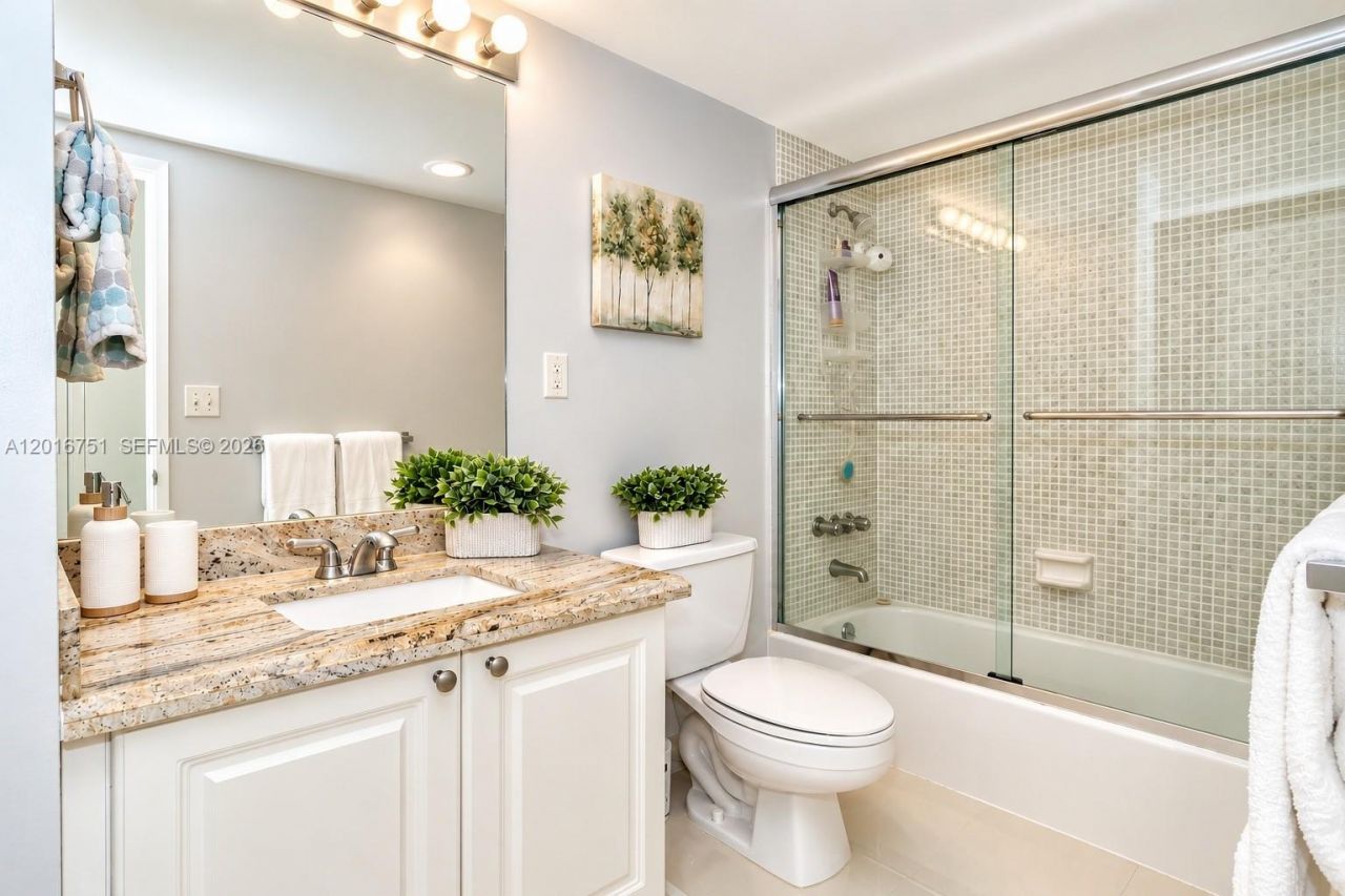 19370 Collins Ave, Unit 626, Sunny Isles Beach, FL 33160 Photo