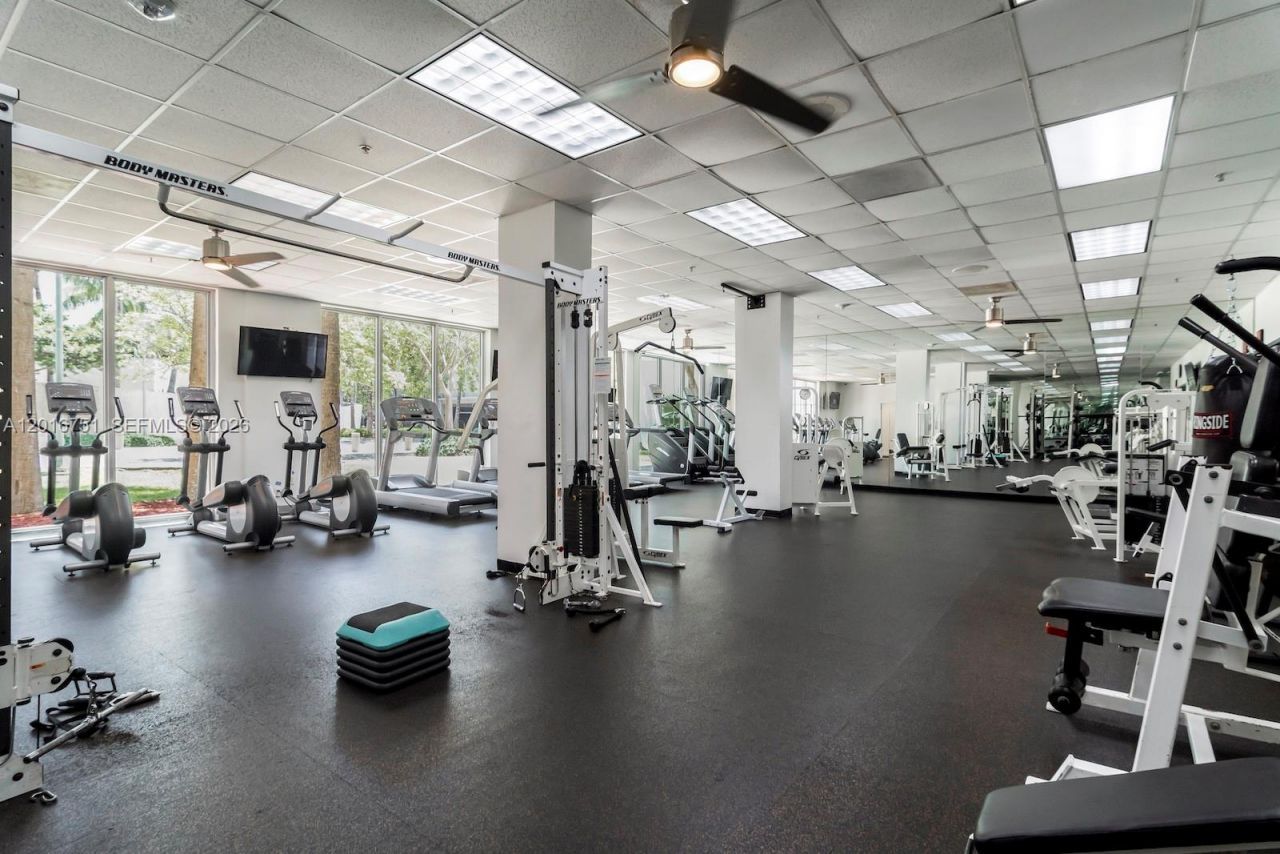 19370 Collins Ave , Unit 626, Sunny Isles Beach, FL 33160 Photo
