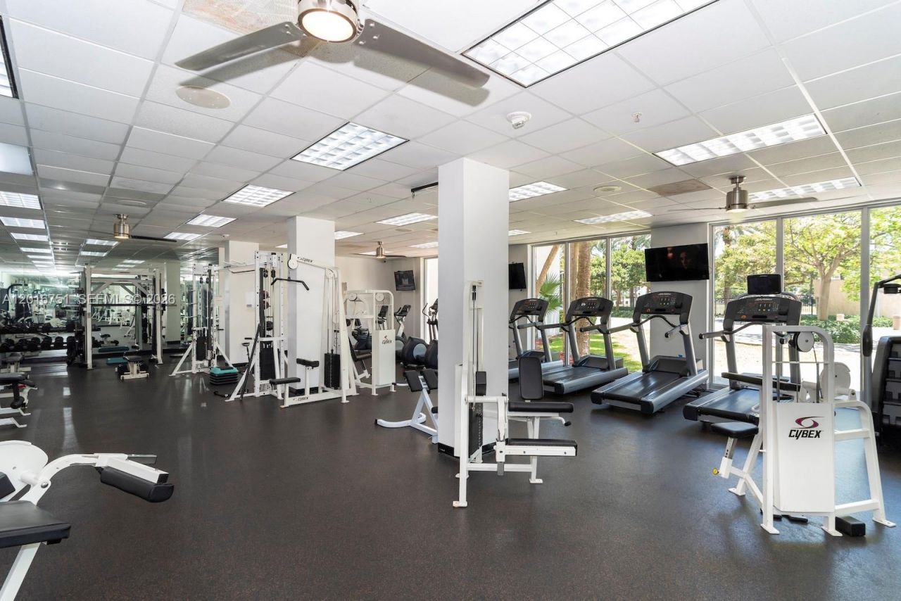19370 Collins Ave , Unit 626, Sunny Isles Beach, FL 33160 Photo