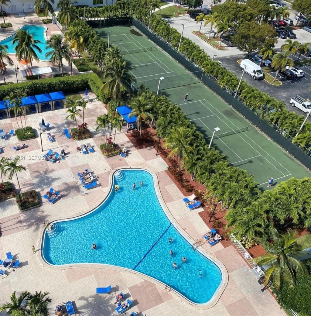 19370 Collins Ave , Unit 626, Sunny Isles Beach, FL 33160 Photo