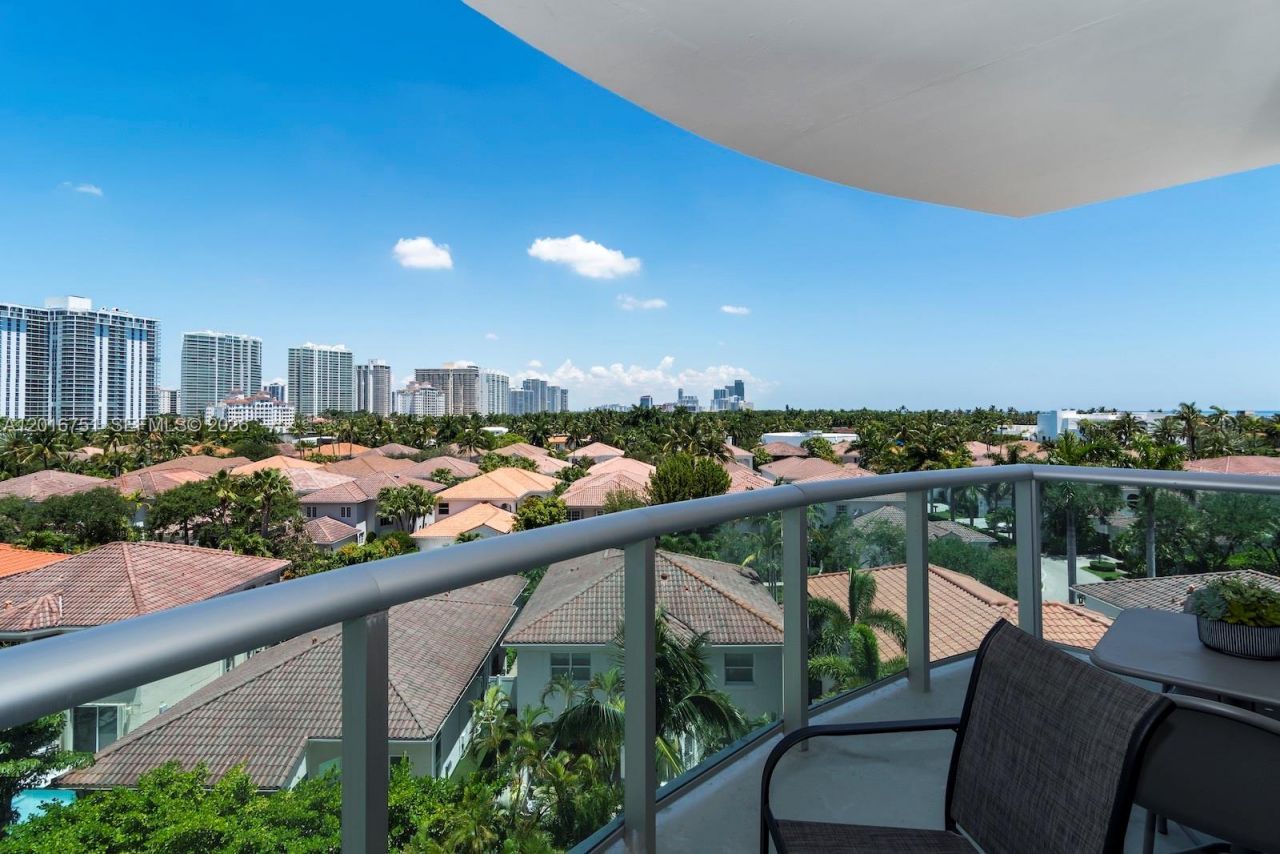 19370 Collins Ave , Unit 626, Sunny Isles Beach, FL 33160 Photo