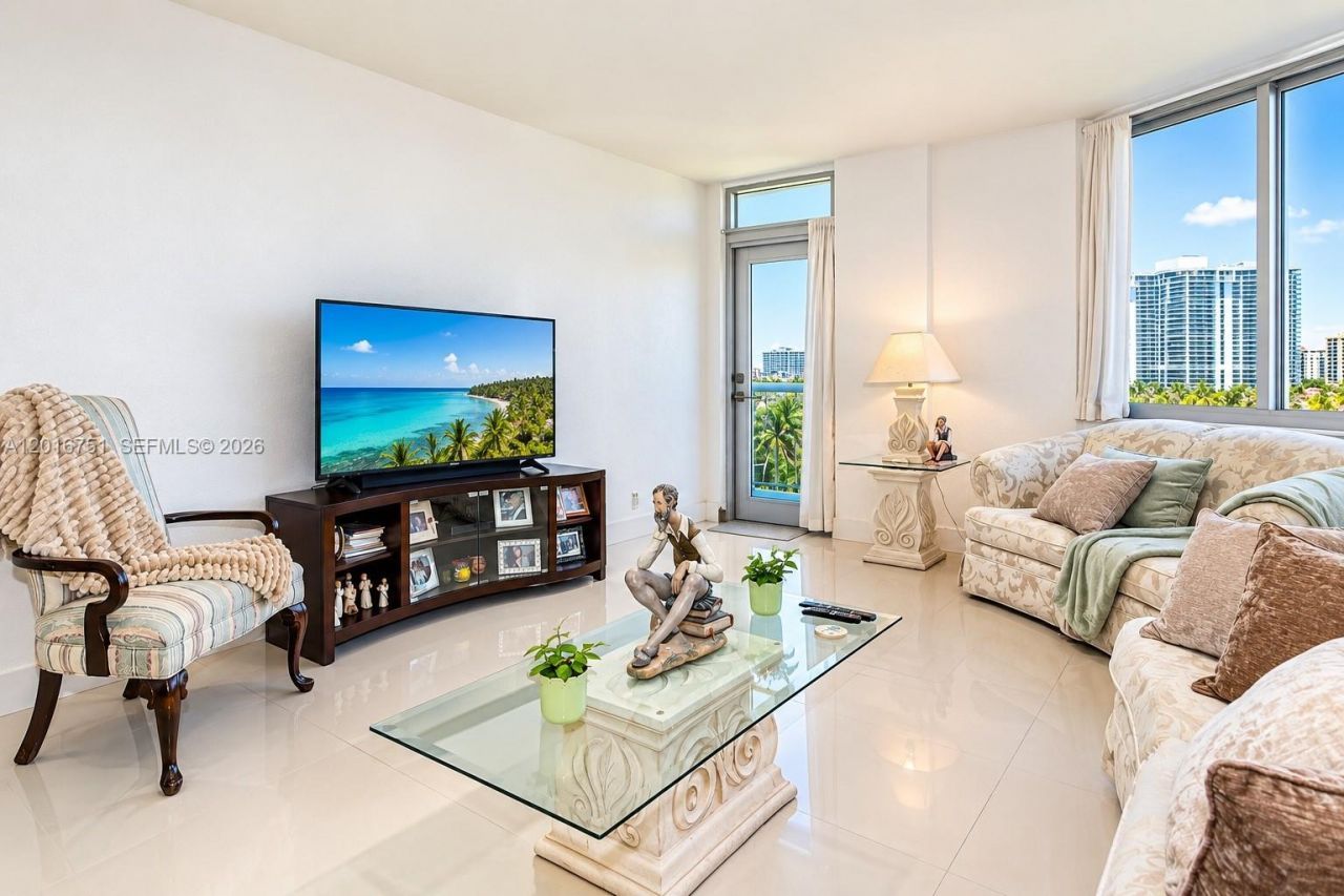 19370 Collins Ave, Unit 626, Sunny Isles Beach, FL 33160 Photo